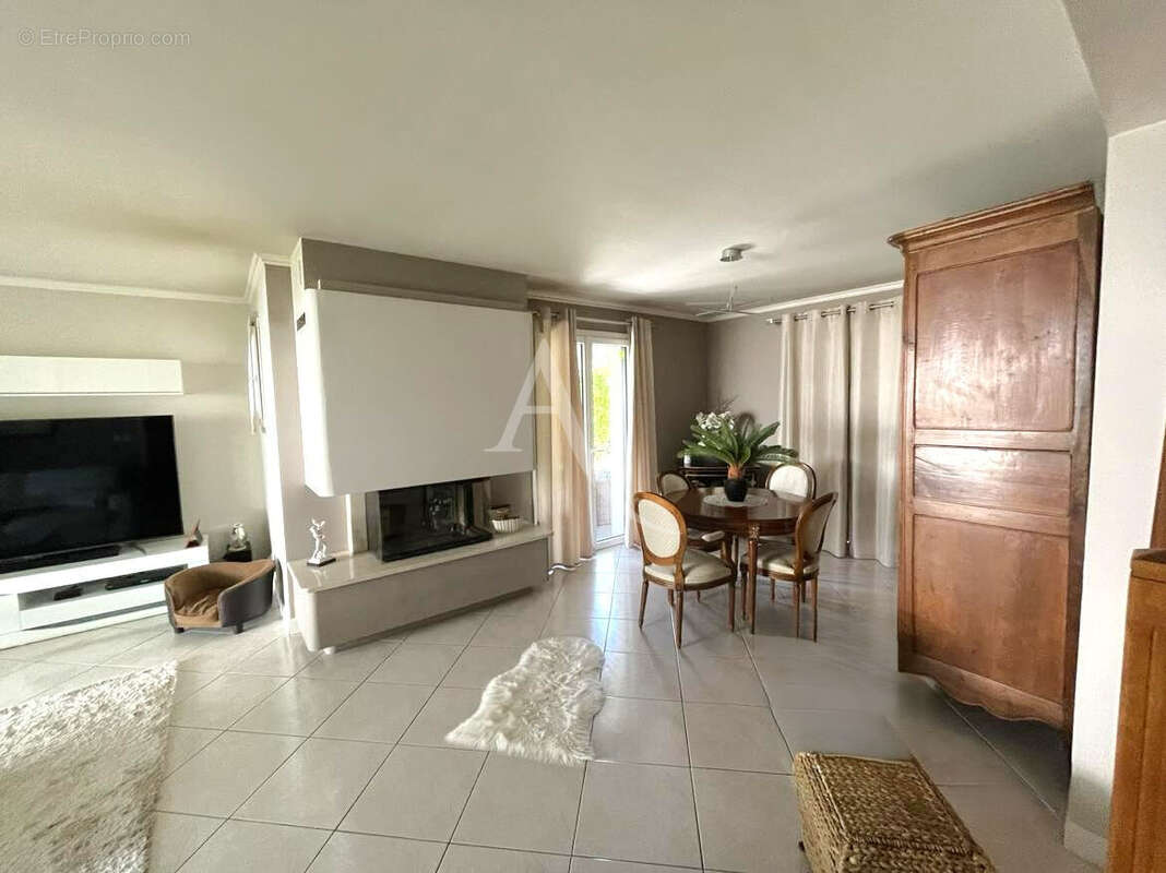 Maison à SAINT-SYLVAIN-D&#039;ANJOU