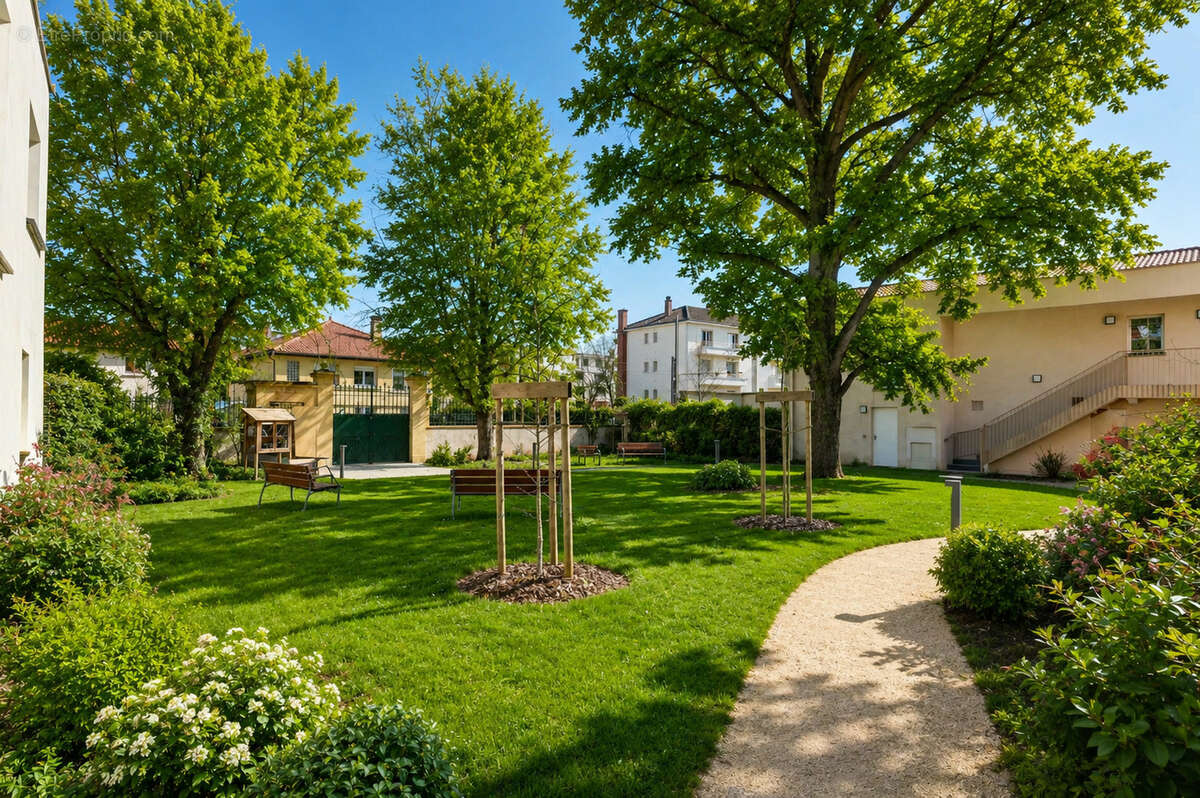 Maison à BRON