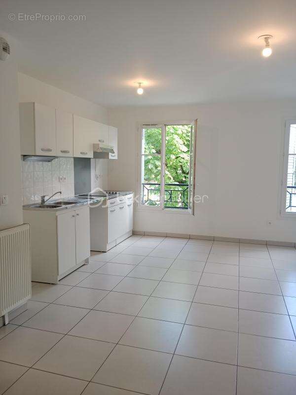 Appartement 57 m² à Crosne  - photo 4