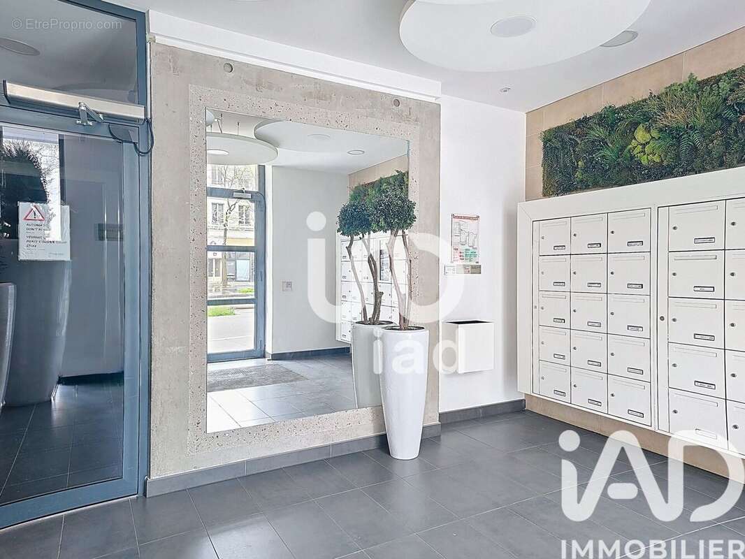 Photo 8 - Appartement à PARIS-20E