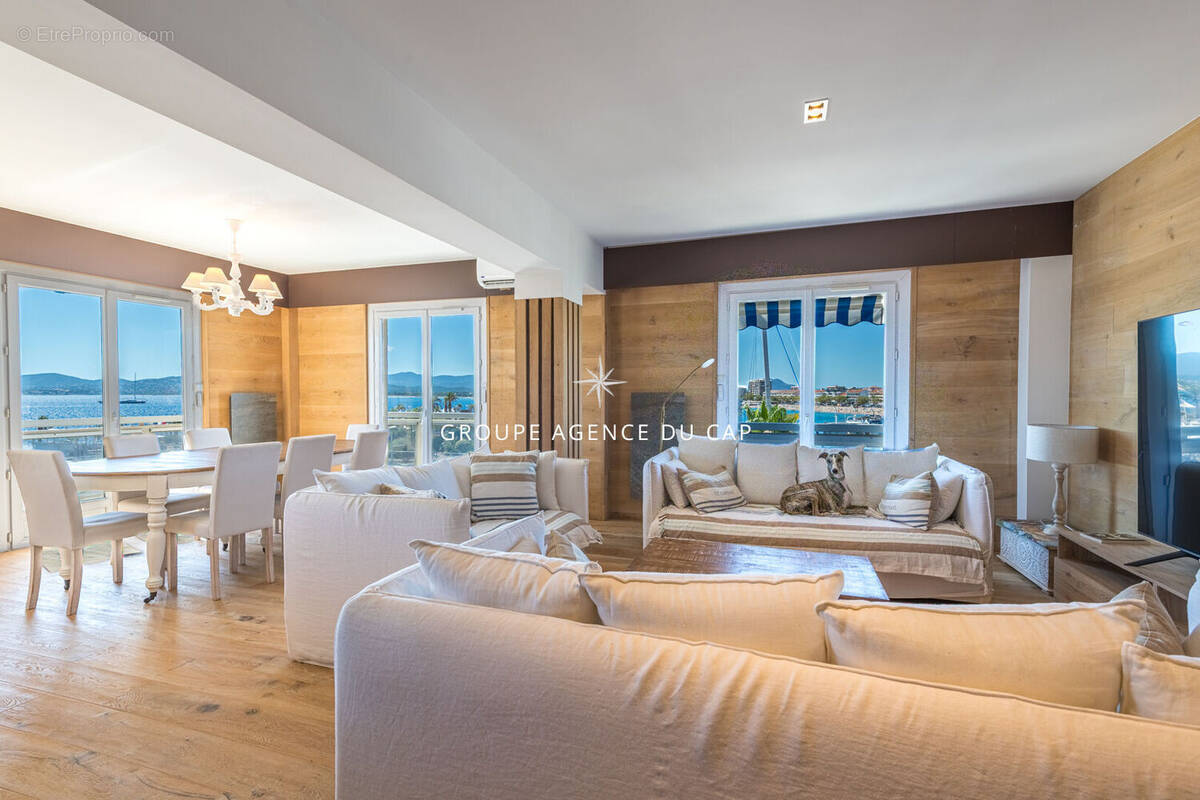 Appartement à SAINT-RAPHAEL