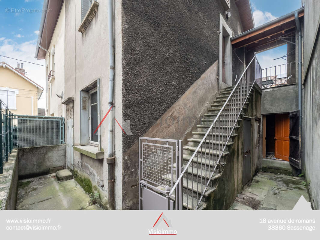 Charmant T4   68 m2 habitables / 81 m2 utiles   Fontaine - photo 11