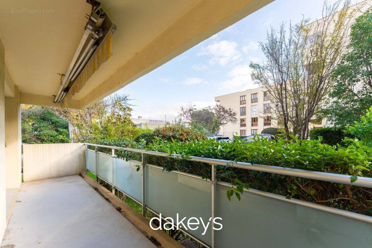 Appartement à MARSEILLE-8E