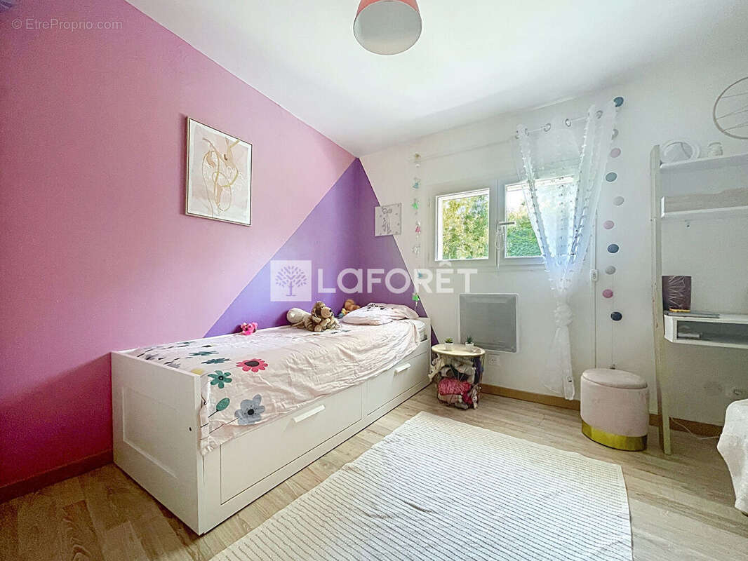 AUBAGNE ? Quartier de Vaux ? Maison T4 en copropriété avec jardin et piscine - photo 8