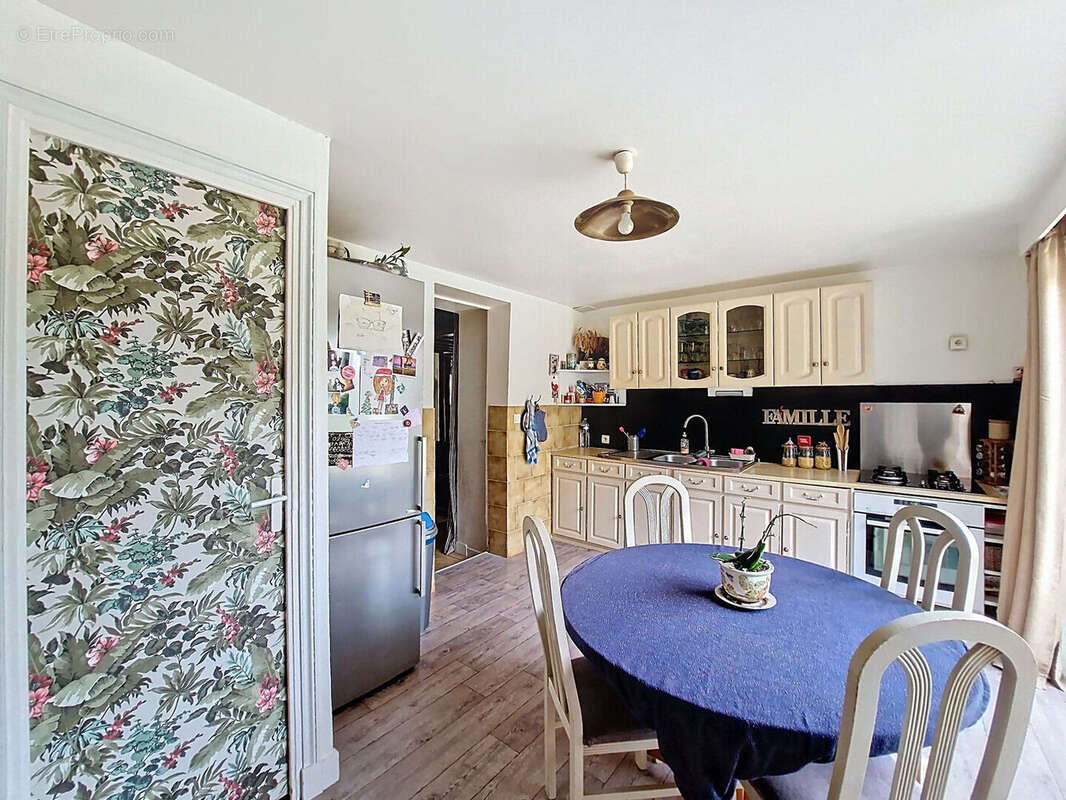 Maison à SAINT-CLAIR-SUR-EPTE