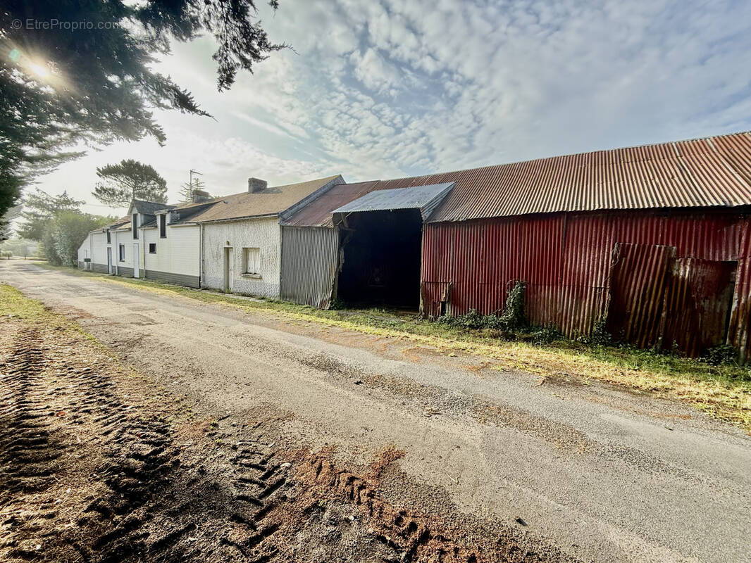 Maison à GRANDCHAMPS-DES-FONTAINES