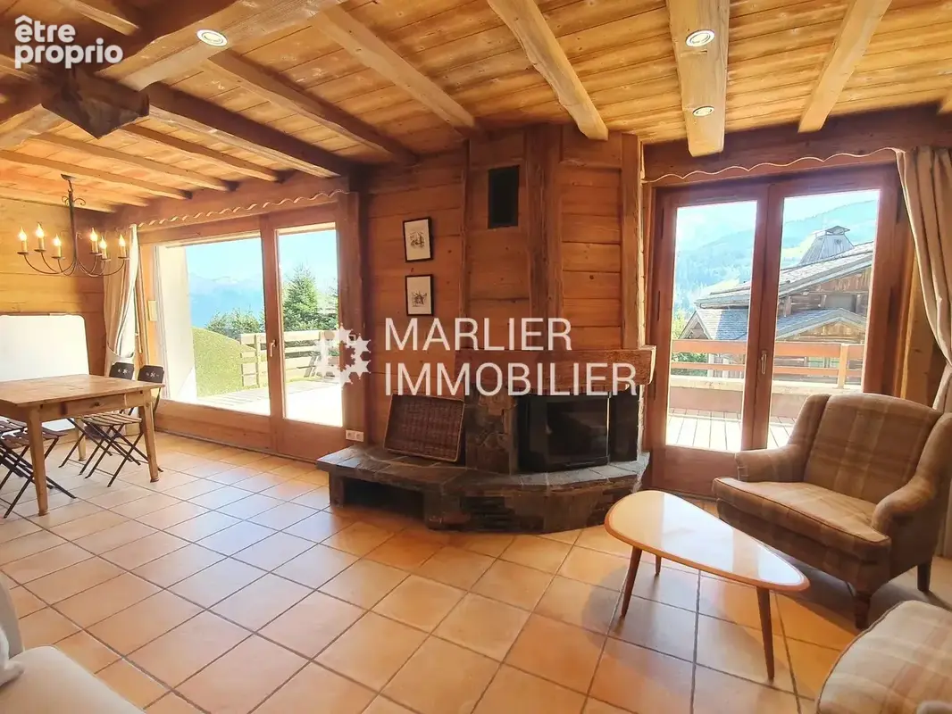 Photo Appartement à Demi-Quartier au prix de 623 000€