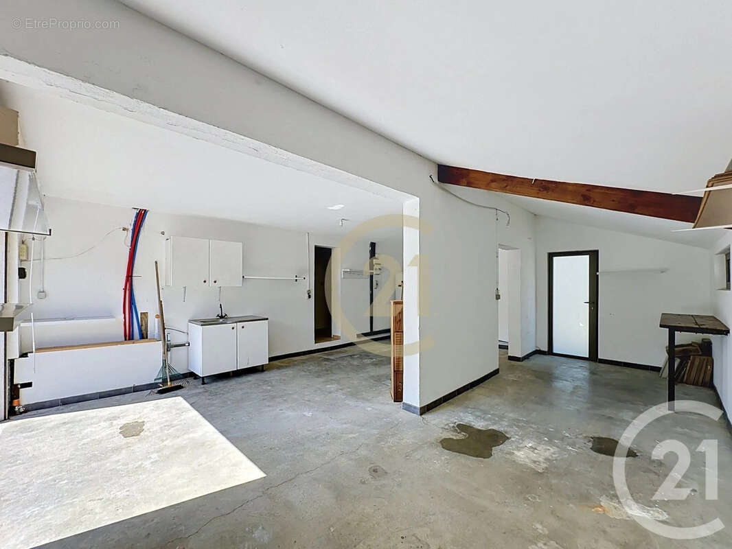 Maison 152 m² à Aramon  - photo 13