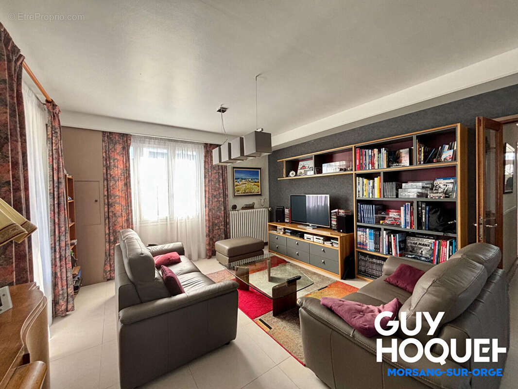 Appartement à MORSANG-SUR-ORGE