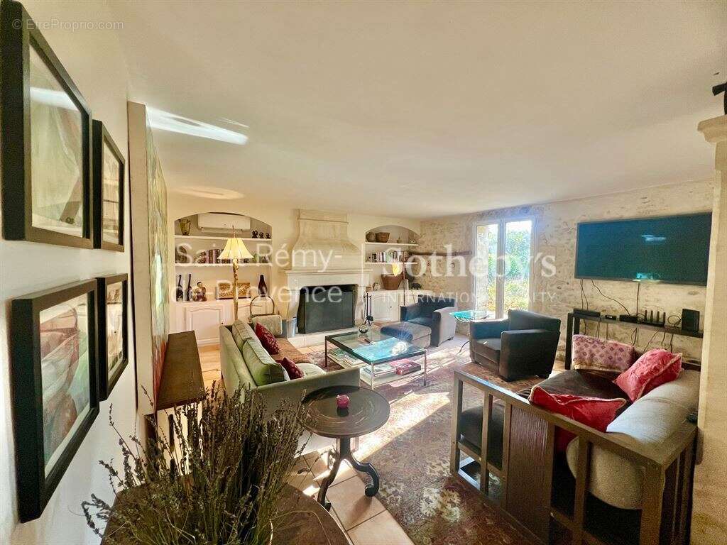 Maison à SAINT-REMY-DE-PROVENCE