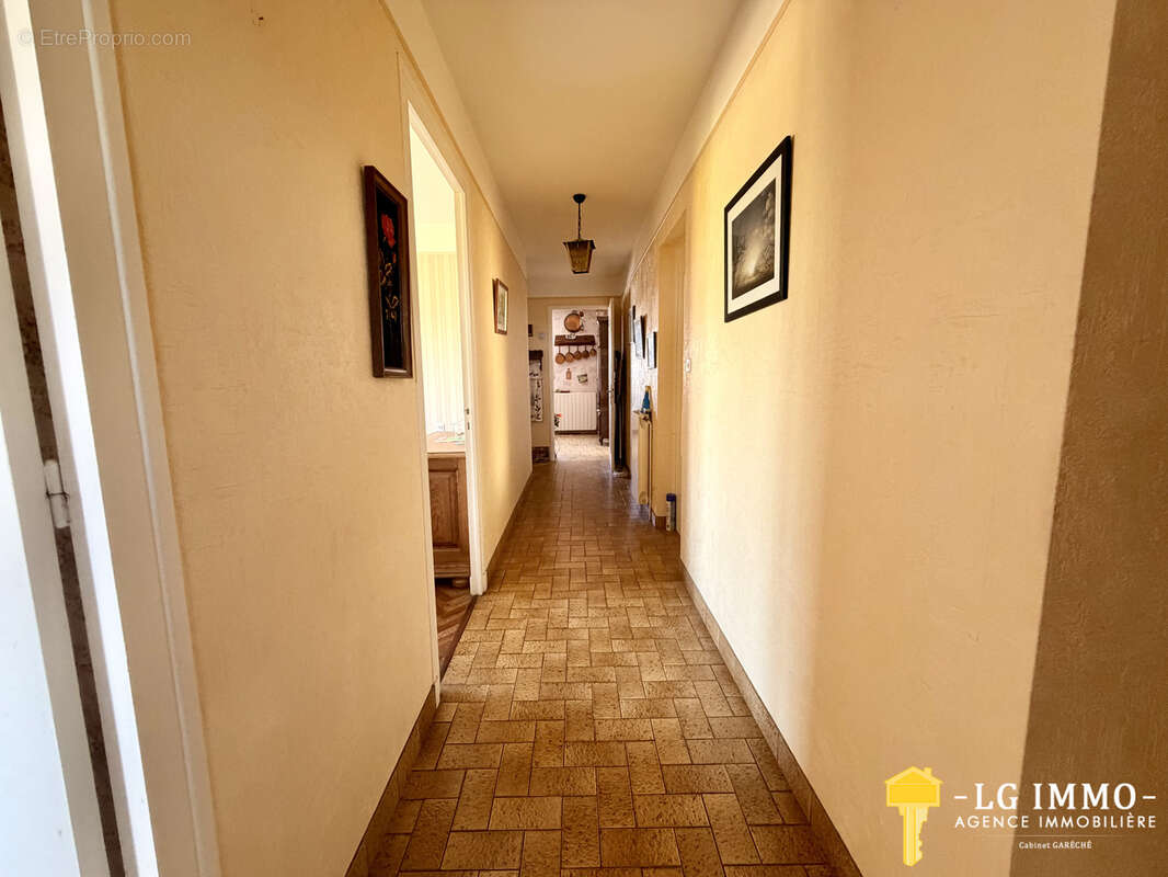 Maison sur sous-sol, 189 m2, jardin, vue estuaire - photo 10