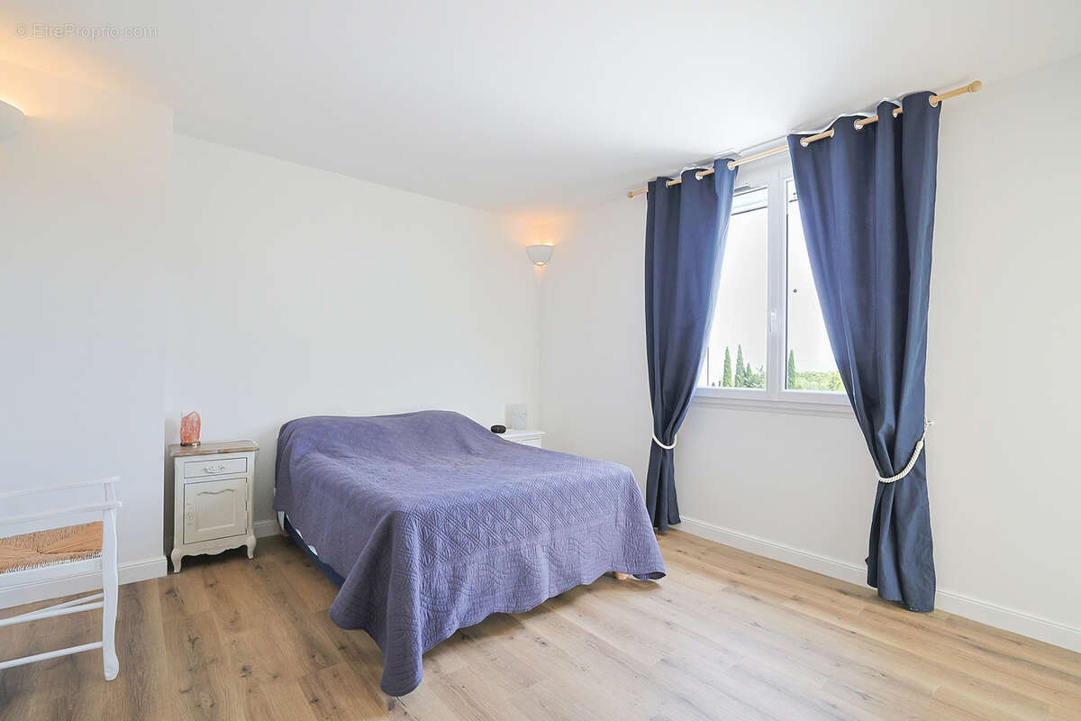 Maison à LA FARLEDE