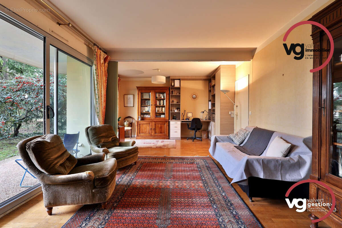 Appartement à TASSIN-LA-DEMI-LUNE