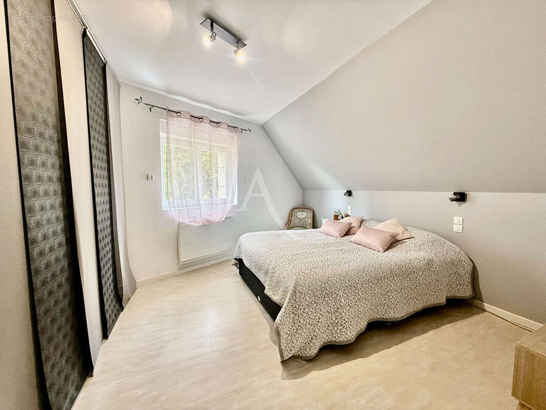 Maison familiale 144,50 m² À 5 minutes de Châteauneuf-en-Thymerais - photo 8
