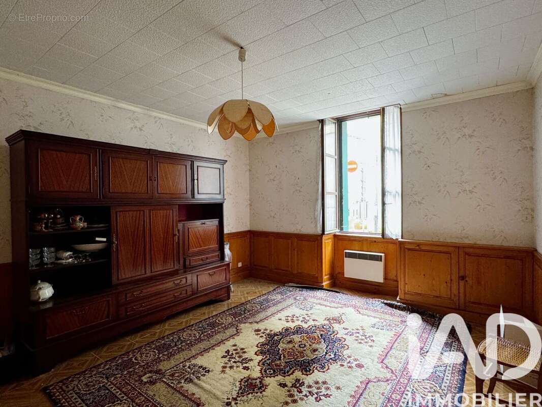 Photo 2 - Maison à ROUILLAC