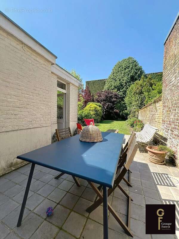 Maison à LA MADELEINE