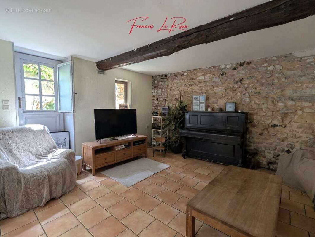 Maison à BENNECOURT