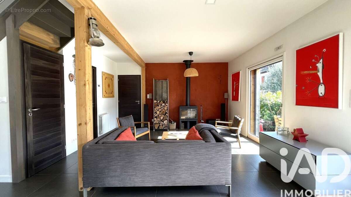 Photo 4 - Maison à ARPAJON