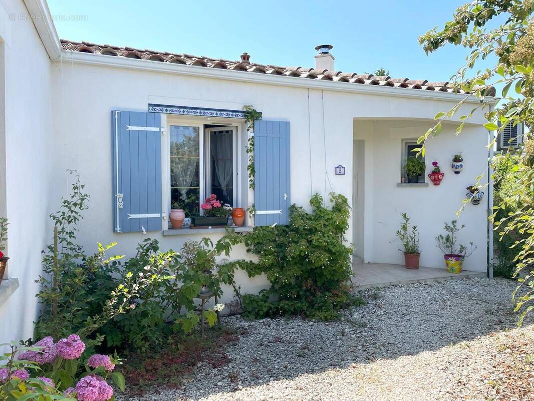 Photo 1 - Maison à SAINT-SULPICE-D&#039;ARNOULT