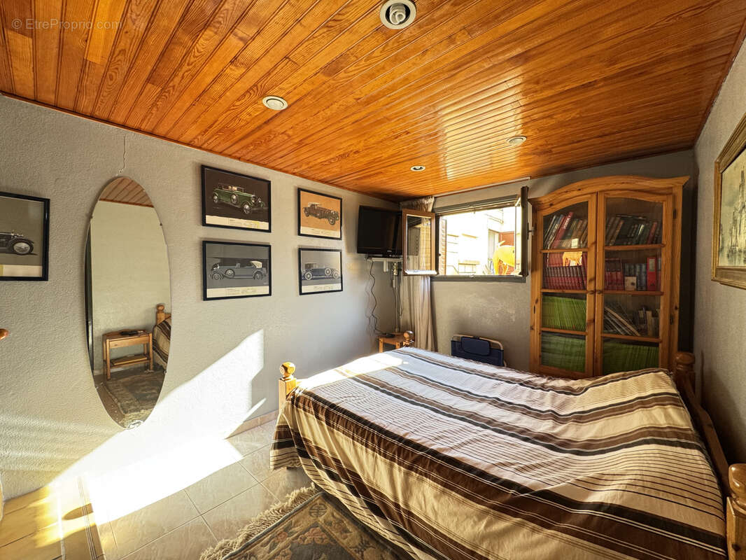 Maison à SAINT-MAUR-DES-FOSSES