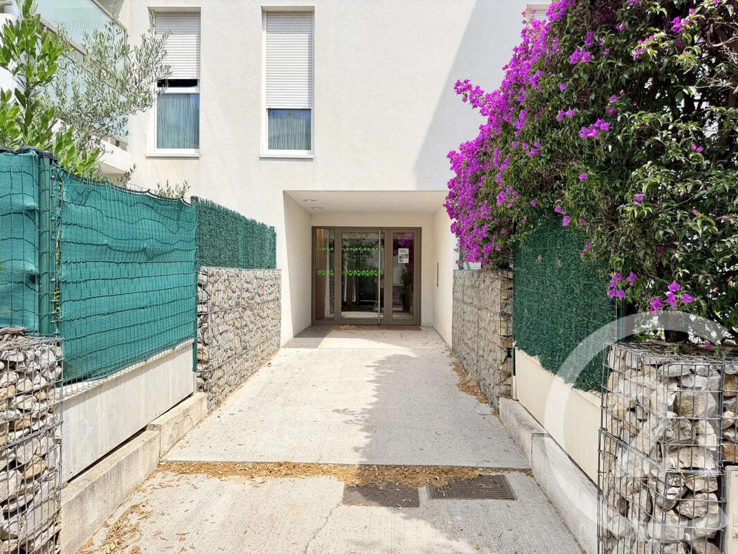 Appartement à LA VALETTE-DU-VAR