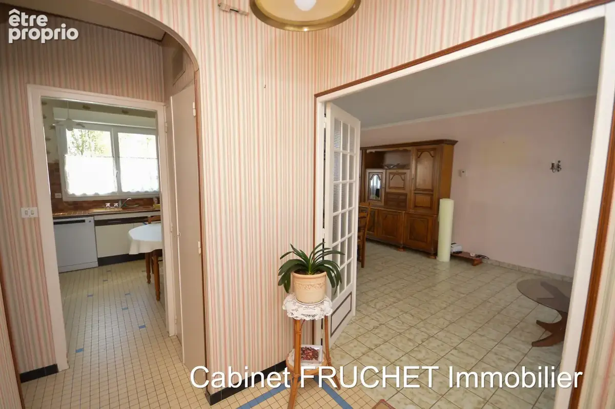 CHANTONNAY - Agréable maison - Quartier calme - photo 5