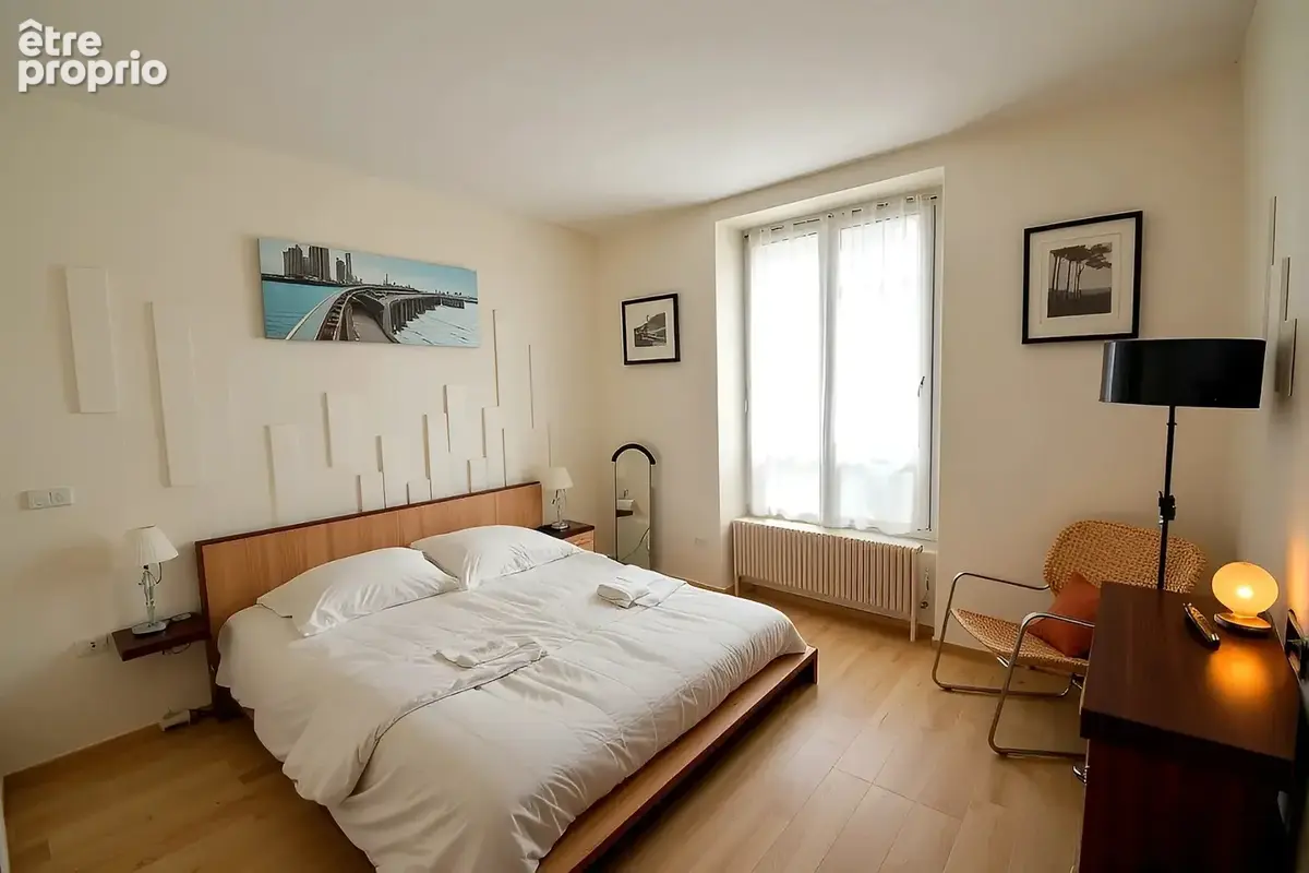 Dpt Yvelines (78), à vendre VILLENNES SUR SEINE, propriété P11 de 327,3 m² sur un terrain piscinable de 1 495,00 m² - photo 10
