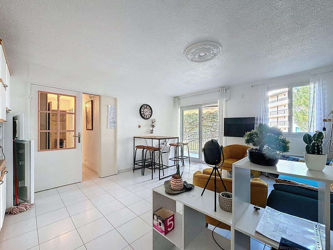 Appartement à FREJUS