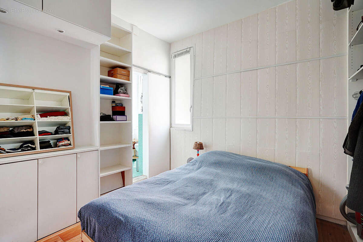 Appartement à PARIS-11E