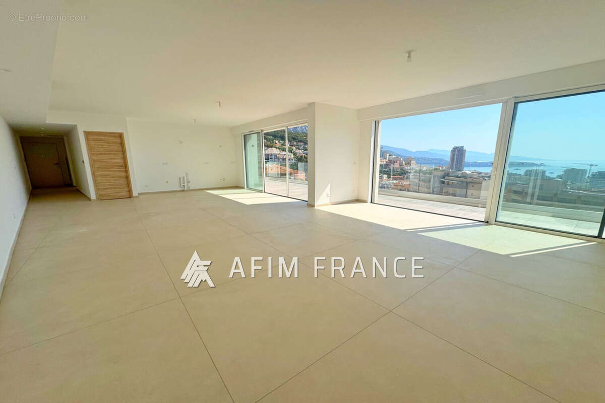 Appartement à BEAUSOLEIL