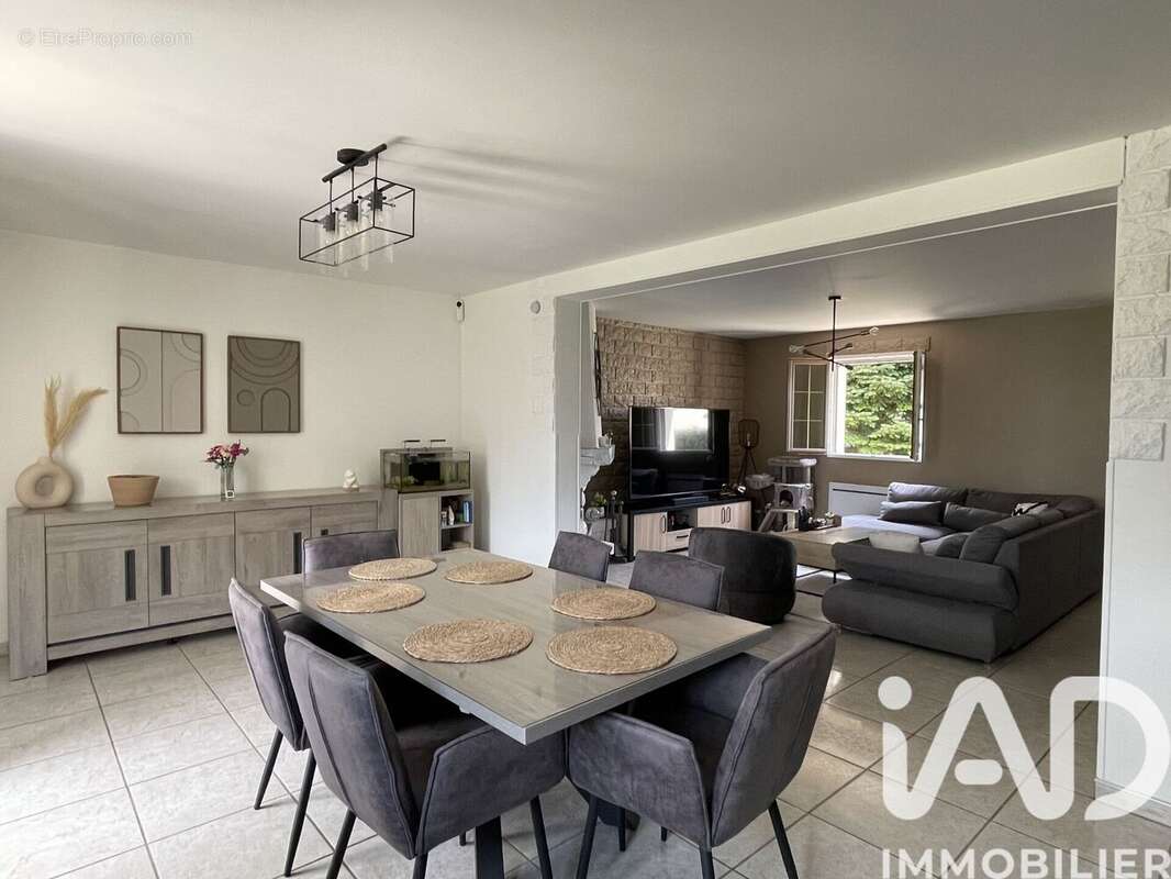 Photo 4 - Maison à VALENCE-EN-BRIE
