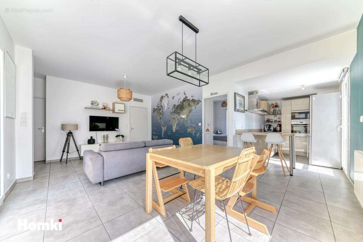 Appartement à LYON-9E