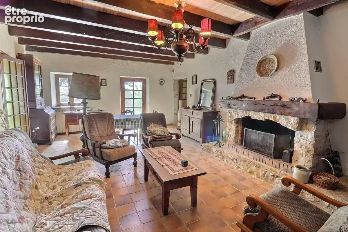 Propriété en pierres 175m2 - Terrain de 475m2 - photo 8