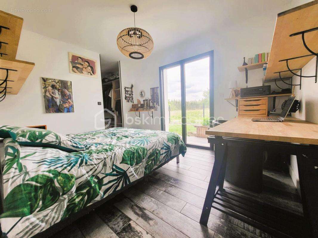 Maison à MIOS
