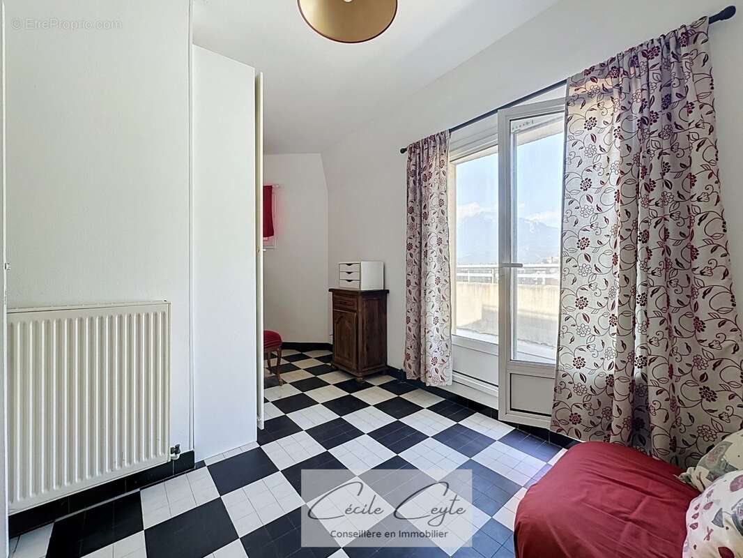 Grenoble Île Verte, 2 pièces de 52 m² avec balcon panoramique au dernier étage - photo 17