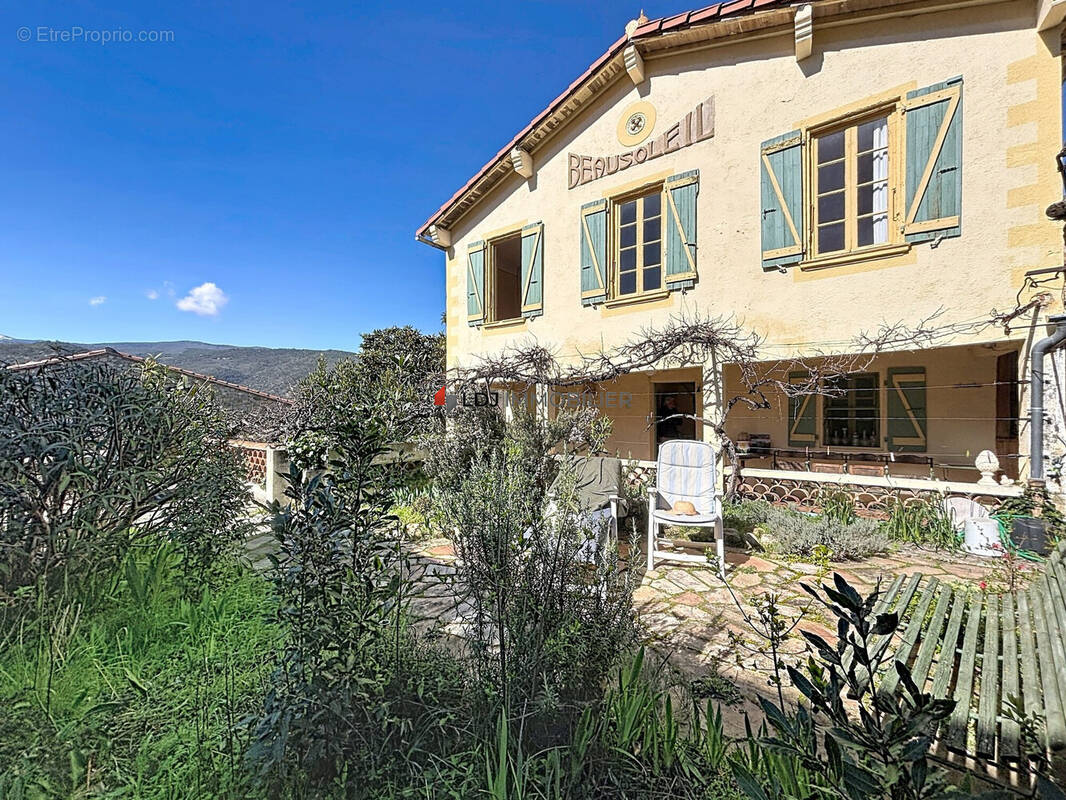 Maison à RIA-SIRACH