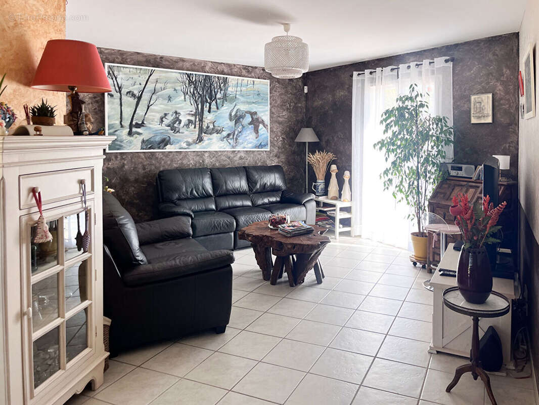 Maison à SAINTE-SOULLE