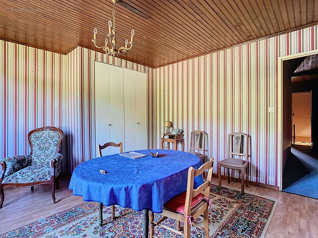 Maison Pargny Sous Mureau 5 pièce(s) 142.83 m2 - photo 11
