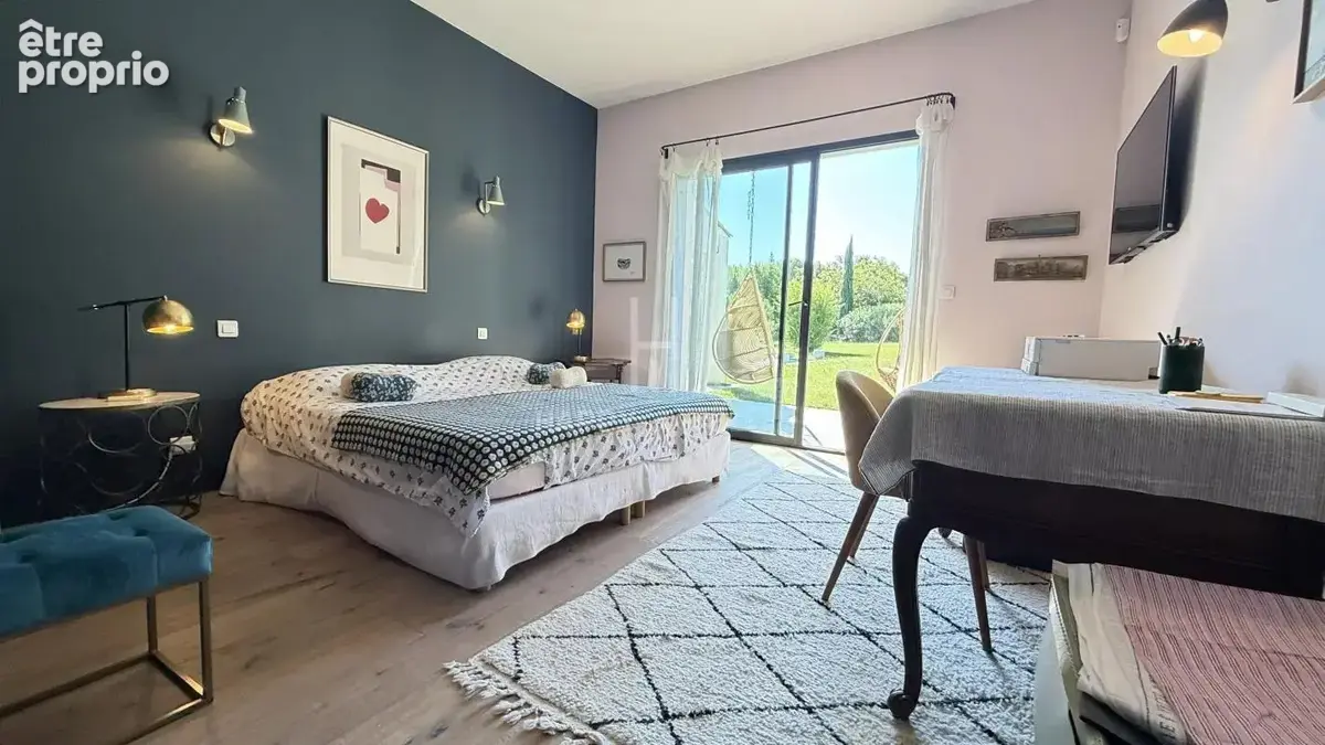 Maison contemporaine de plain pied avec parc et oliveraie de 3500 M2 - photo 14
