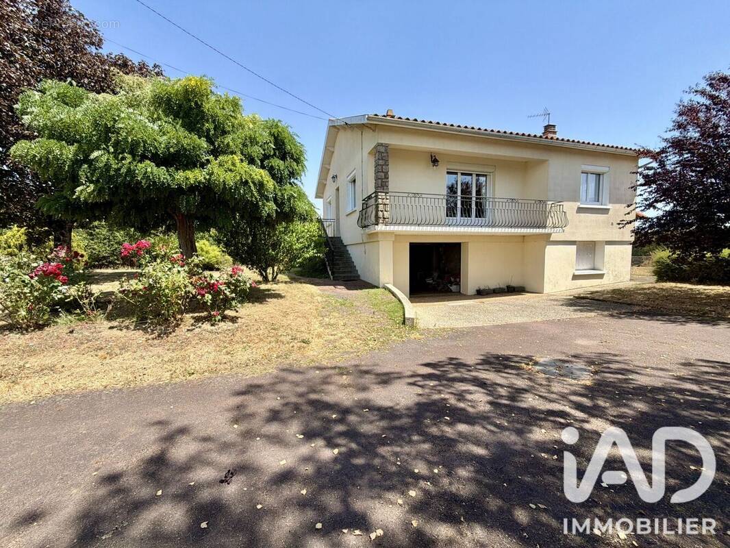 Photo 1 - Maison à LE TALLUD