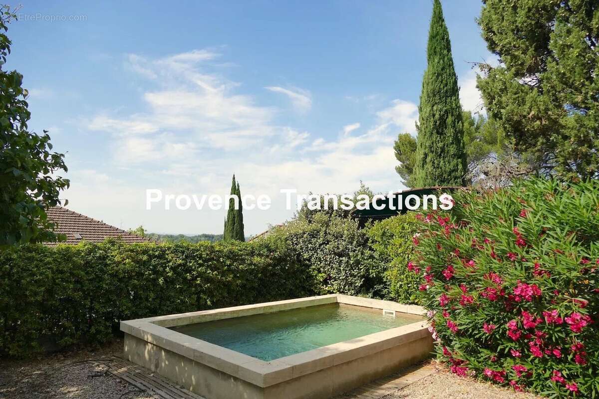 Maison à BEAUMES-DE-VENISE