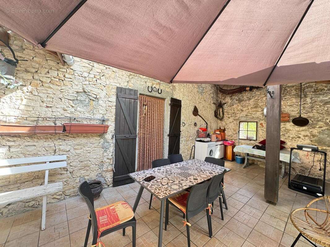 Maison 208 m² à Bouvante  - photo 8