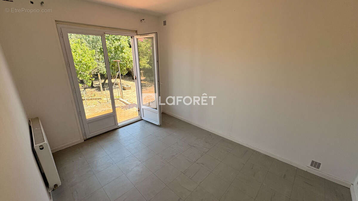 Maison Gaillan En Medoc 5 pièce(s) 86 m2 - photo 7