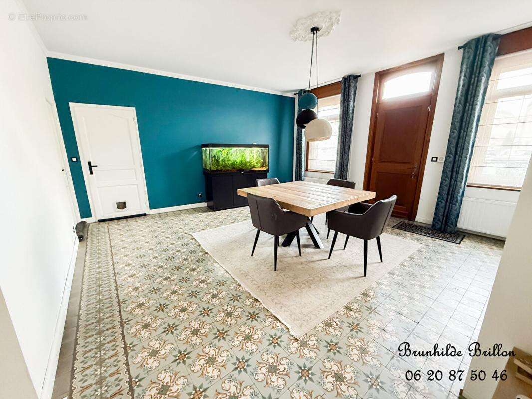 Angres, coeur de ville, maison 3 à 4 chambres, alliant charme et modernité - photo 2