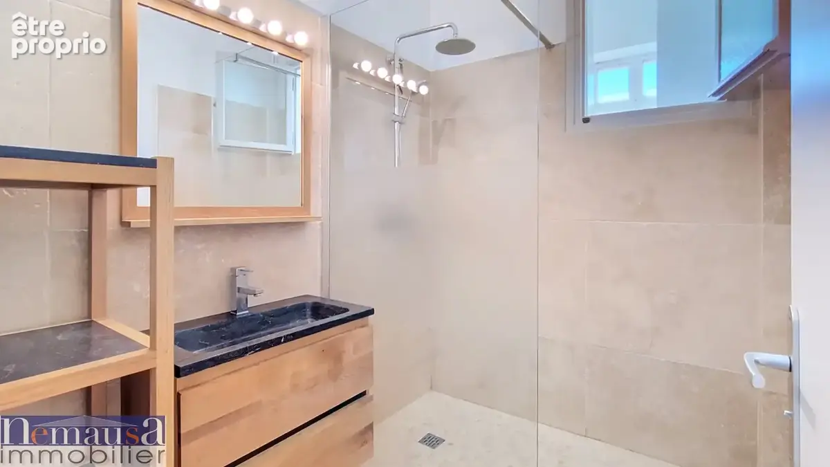 Nîmes jean jaurès, appartement p3 plein de charme de 71 m2 avec ascenseur , hauteur sous plafond de 2,89 m, - photo 7