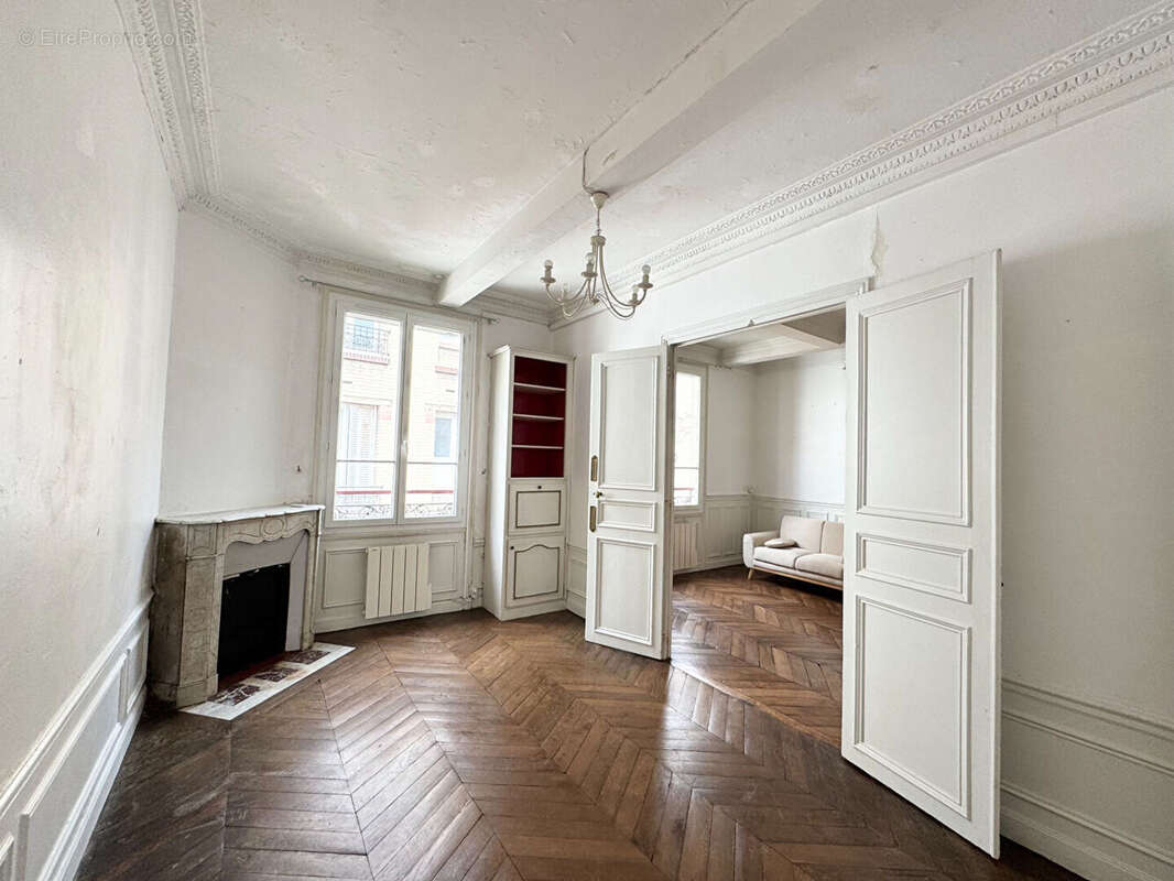 Appartement à PARIS-15E