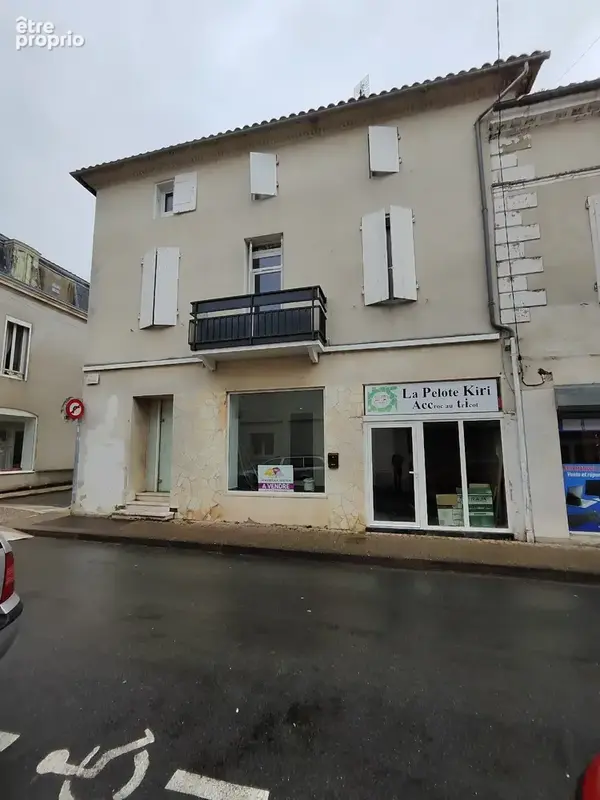 Maison de ville avec local commercial - photo 9