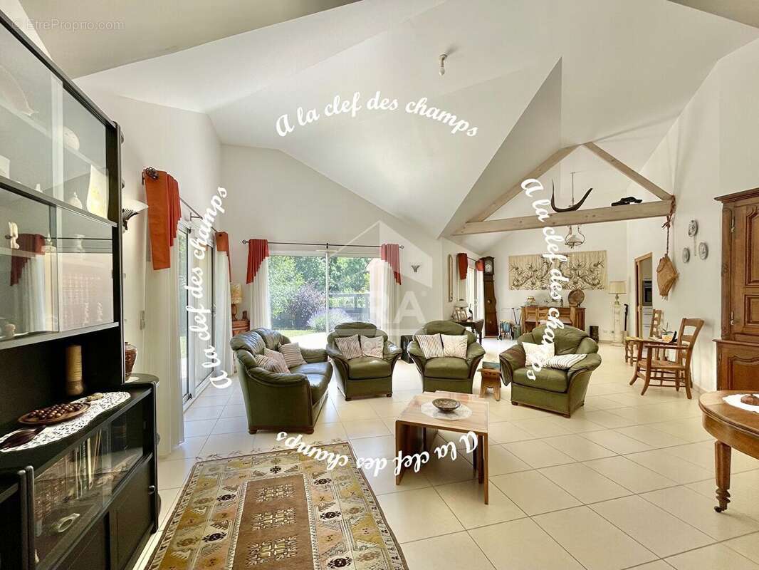 Maison à GOMETZ-LA-VILLE