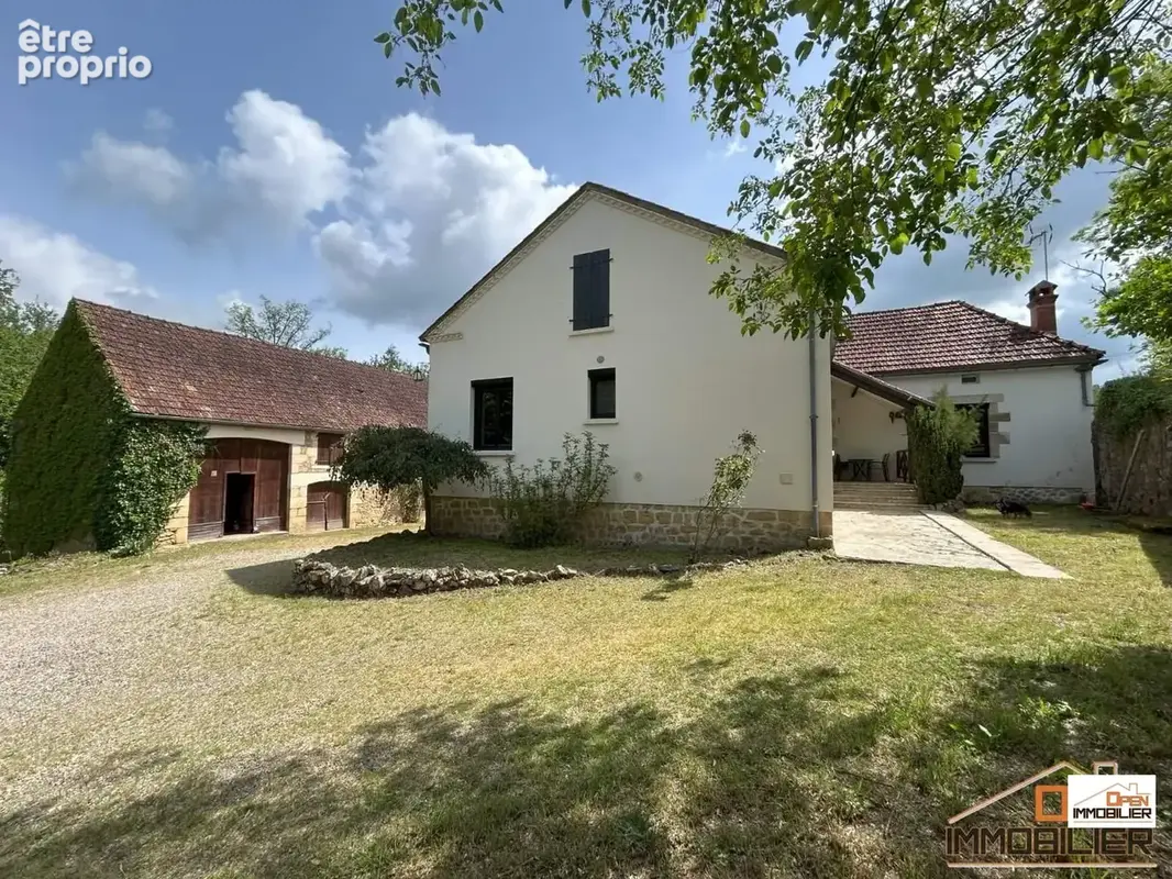 Maison 161 m² à Milhac  - photo 59