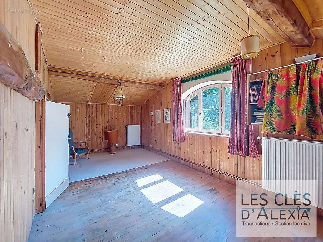 Maison à LES COTES-D'AREY